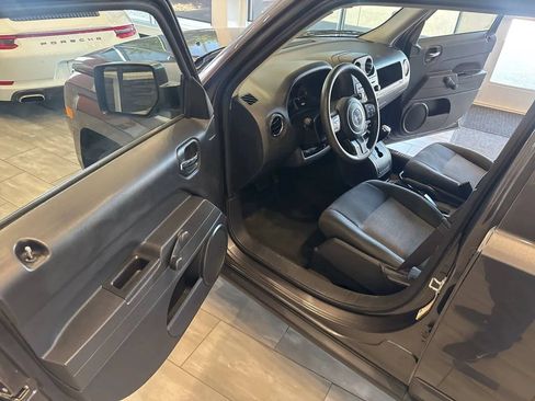 Used 2016 Jeep Patriot Sport FWD image 18