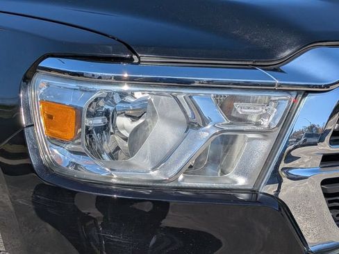 Used 2023 RAM 1500 Big Horn AWD/4WD image 8