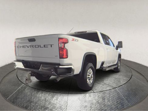 Used 2020 Chevrolet Silverado 2500 LT w/ All Star Edition AWD/4WD image 3