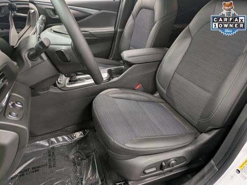 Used 2024 Buick Envista Preferred w/ Convenience I Package FWD image 10