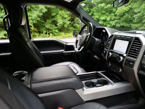 Used 2020 Ford F250 Platinum w/ FX4 Off-Road Package AWD/4WD image 41