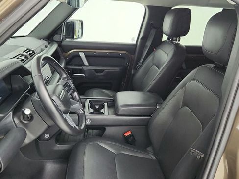 Used 2024 Land Rover Defender 110 X-Dynamic SE AWD/4WD image 20