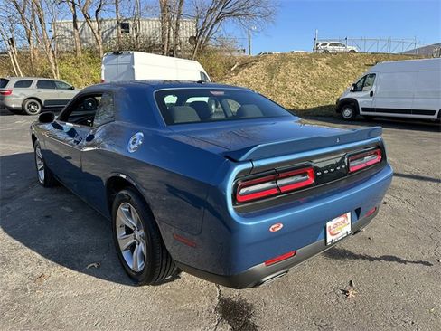Used 2022 Dodge Challenger SXT w/ Cold Weather Group image 8