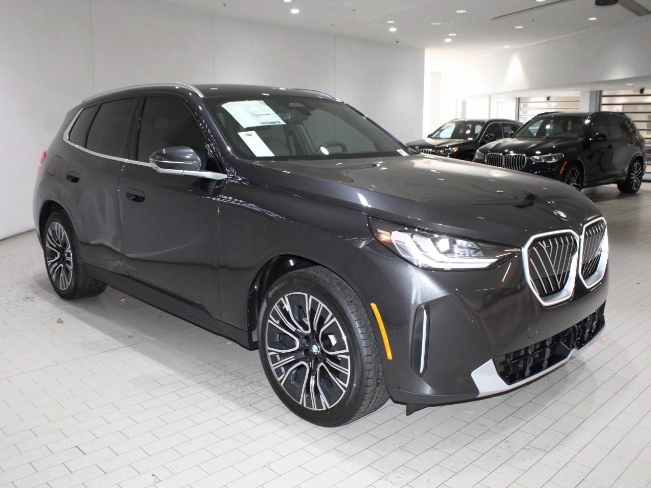 Used 2026 BMW X3 xDrive30i w/ Premium Package AWD/4WD image 9