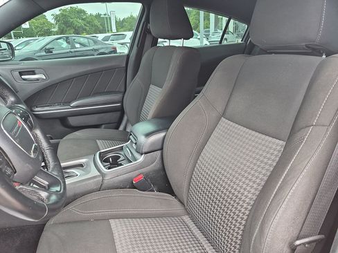 Used 2023 Dodge Charger SXT w/ Cold Weather Package RWD image 14