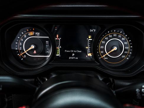 Used 2024 Jeep Wrangler Unlimited Rubicon 392 AWD/4WD image 30