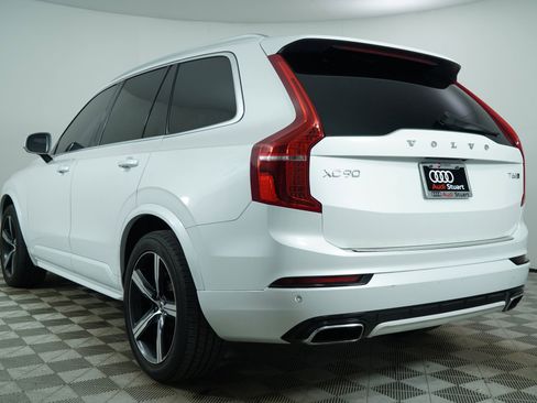 Used 2016 Volvo XC90 T6 R-Design w/ Protection Package Plus AWD/4WD image 8