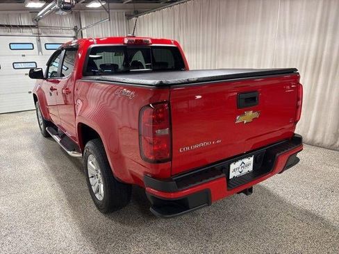 Used 2018 Chevrolet Colorado LT w/ LT Convenience Package image 6