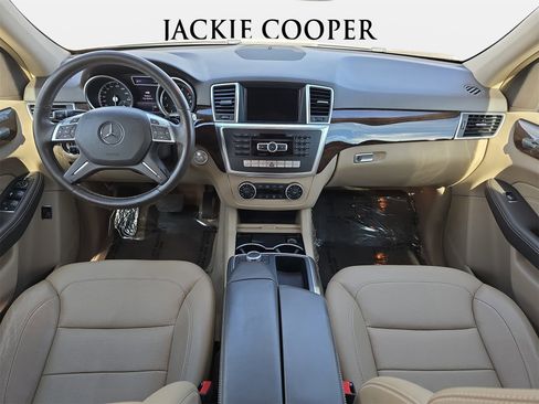 Used 2015 Mercedes-Benz ML 350 2WD image 9