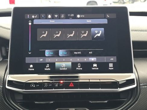 Used 2025 Jeep Compass Latitude w/ Altitude Special Edition image 29