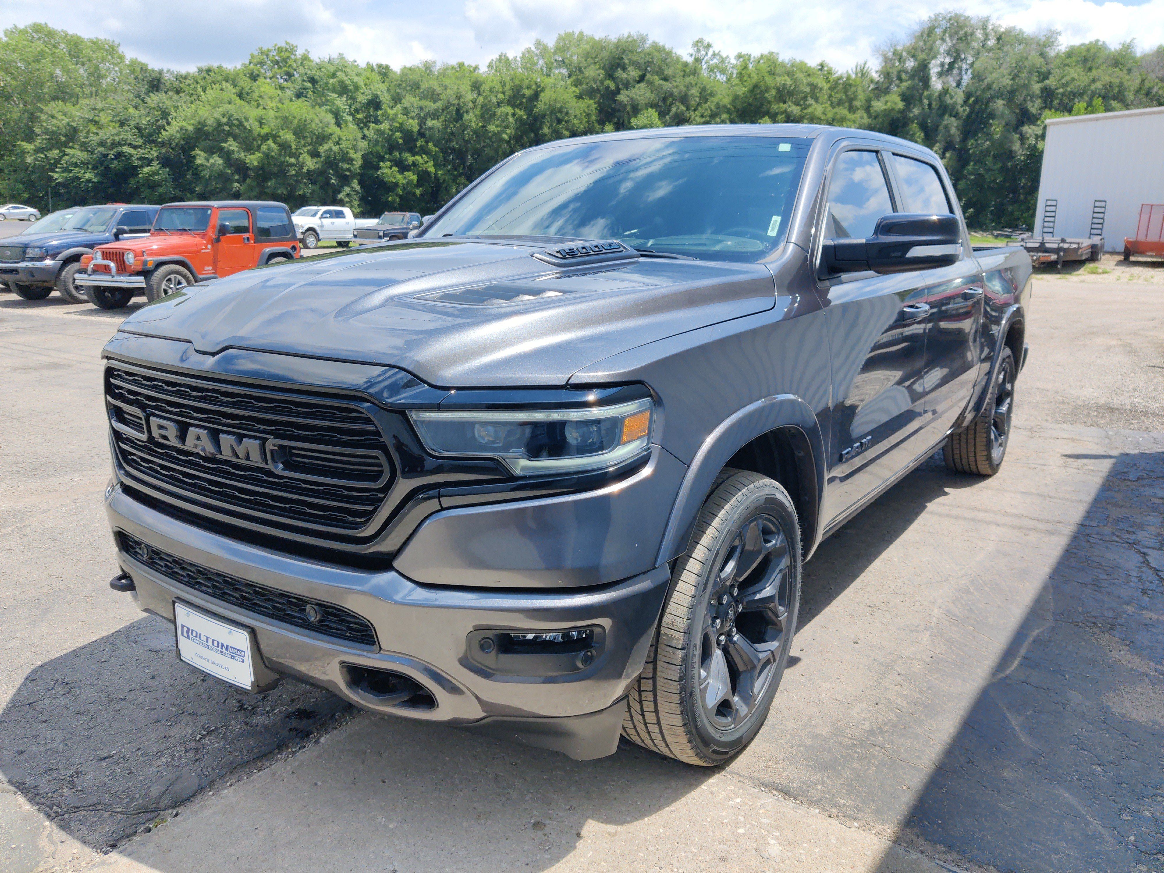 Used 2021 RAM 1500 Limited w/ Night Edition AWD/4WD image 8