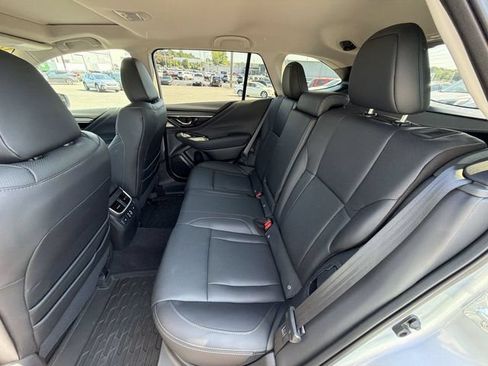 Certified 2025 Subaru Outback Touring XT AWD/4WD image 29