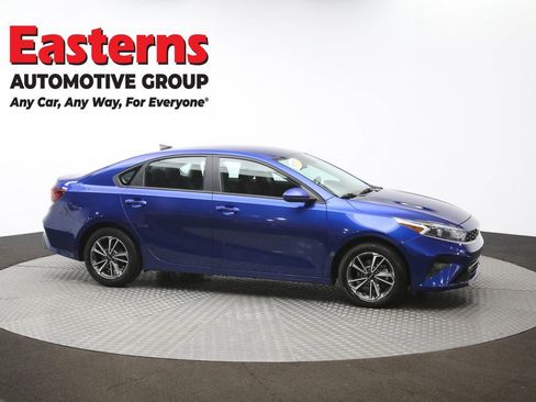 Used 2023 Kia Forte LXS image 48