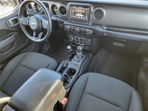 Certified 2023 Jeep Wrangler Unlimited w/ Cold Weather Group image 38