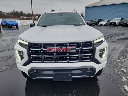 Certified 2023 GMC Canyon AT4 w/ AT4 Premium Package image 3