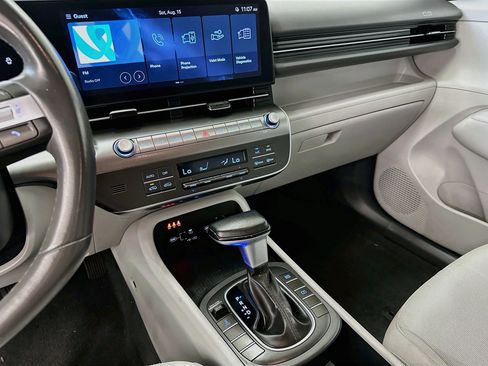 Used 2025 Hyundai Kona SEL AWD/4WD image 26