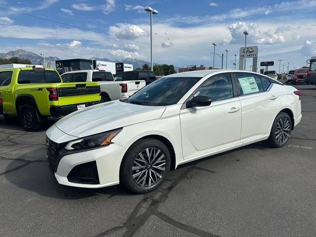 New 2026 Nissan Altima 2.5 SV AWD/4WD image 6