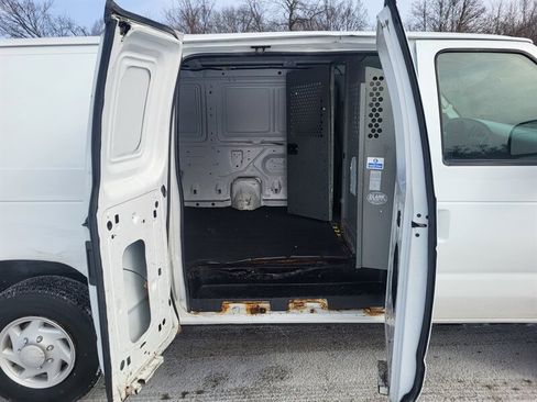 Used 2008 Ford E-350 and Econoline 350 Super Duty image 11