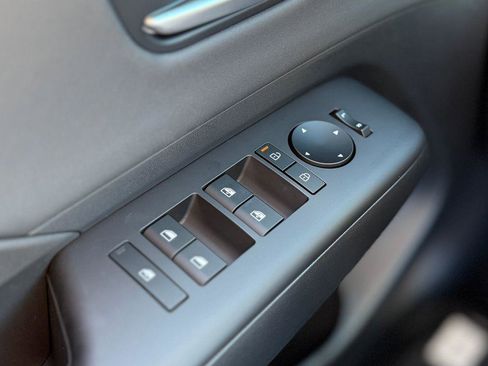 New 2026 Hyundai Kona SEL Premium image 24