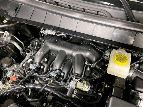New 2026 Nissan Pathfinder SL AWD/4WD image 34