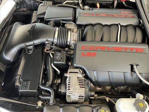 Used 2012 Chevrolet Corvette Convertible RWD image 23