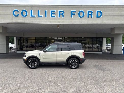 Used 2025 Ford Bronco Sport Outer Banks w/ Outer Banks Tech Package+ AWD/4WD image 23