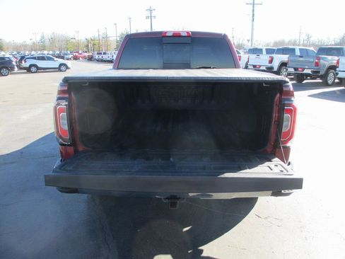 Used 2017 GMC Sierra 1500 SLT image 6