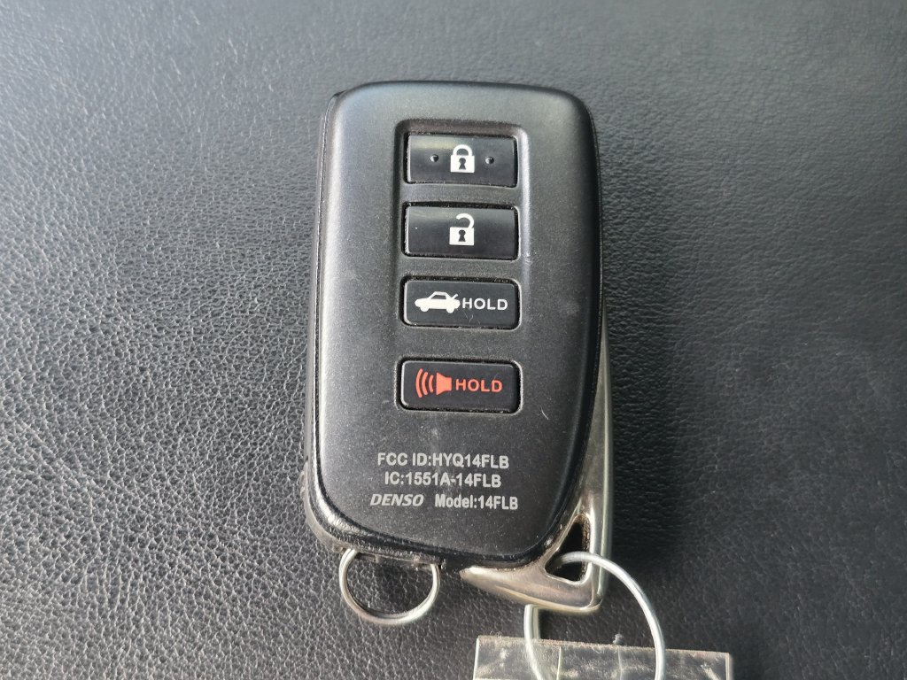 Used 2021 Lexus IS 350 F Sport RWD image 34