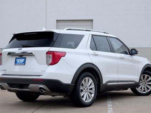 Used 2020 Ford Explorer Limited w/ Class III Trailer Tow Package RWD image 3