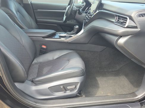 Used 2023 Toyota Camry XSE image 14