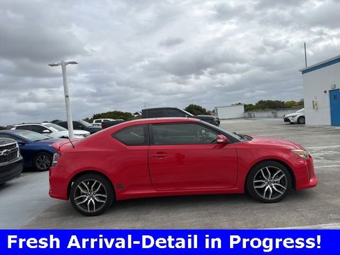 Used 2015 Scion tC image 13