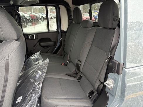 New 2026 Jeep Gladiator Sport image 11