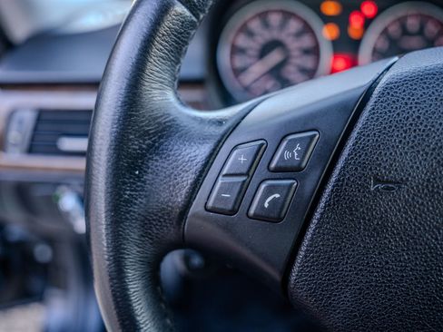 Used 2011 BMW 335i Sedan image 15