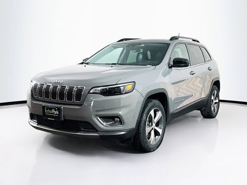 Used 2022 Jeep Cherokee Limited image 3