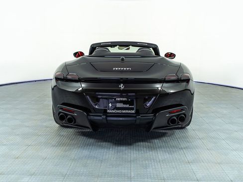Certified 2025 Ferrari Roma Spider RWD image 8