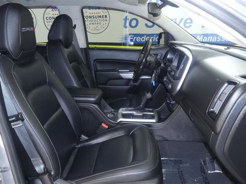 Used 2019 Chevrolet Colorado ZR2 AWD/4WD image 8