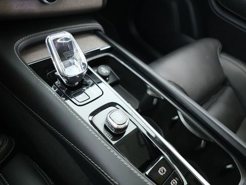 Used 2023 Volvo XC90 T8 Ultimate w/ Protection Package Premier image 15