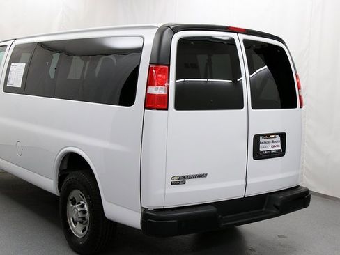 Used 2020 Chevrolet Express 2500 LS w/ Driver Convenience Package image 8