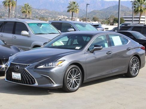 Certified 2023 Lexus ES 350 w/ Premium Package image 3