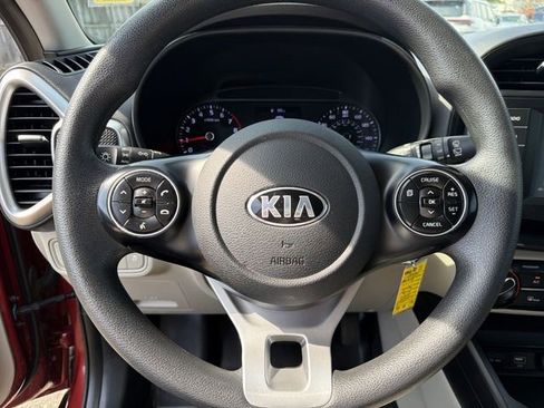 Used 2020 Kia Soul S image 15