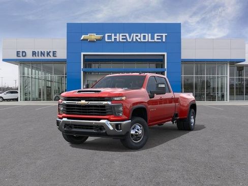 New 2026 Chevrolet Silverado 3500 LT AWD/4WD image 8