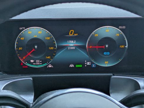 Certified 2023 Mercedes-Benz EQB 300 4MATIC image 18