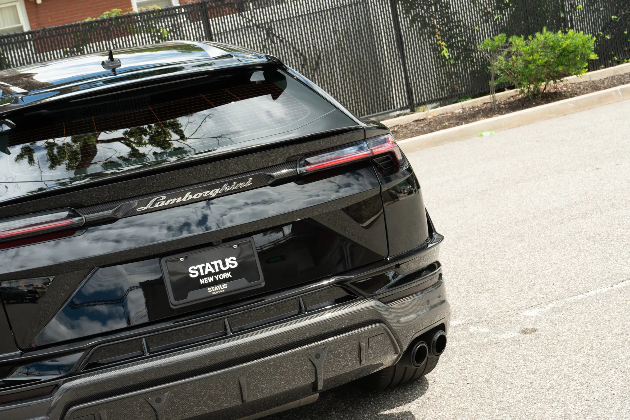 Used 2024 Lamborghini Urus Performante AWD/4WD image 13