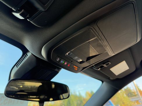 New 2026 Chevrolet Equinox LT w/ Midnight Edition image 19