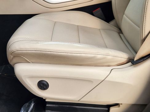 Used 2021 Mercedes-Benz GLE 350 4MATIC image 22