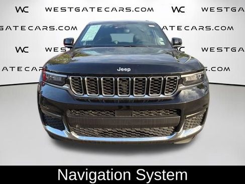 Used 2024 Jeep Grand Cherokee L Limited AWD/4WD image 2