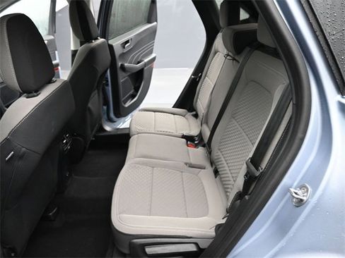 Used 2022 Ford Escape SE w/ Convenience Package image 12