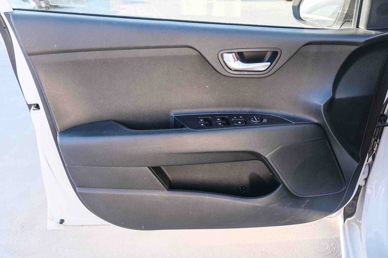 Used 2019 Kia Rio S FWD image 19