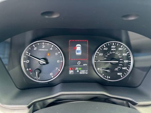 Used 2025 Subaru Legacy Limited image 13