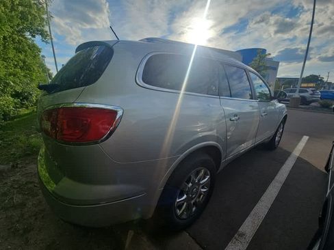 Used 2015 Buick Enclave Leather w/ Trailering Package AWD/4WD image 4